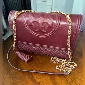 FLEMING TORY BURCH CROSS BODY BAG- MAROON $598 ORIGINALLY!